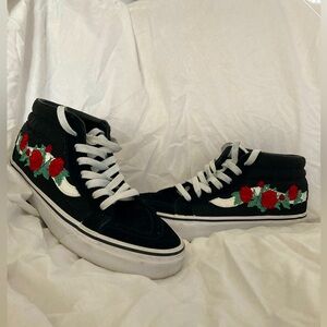 Vans Mid Black Suede with Embroidered Roses, W8